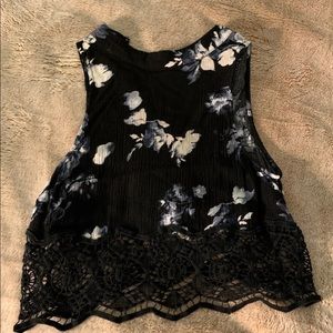 kendall & kylie floral top